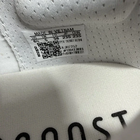 Adidas Ultraboost 5X Cloud White Core Black Shoes JH7252 Womens Size 6.5 Running - Picture 6 of 11